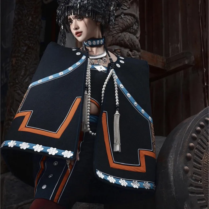 Fantasia feminina capa feita à mão para fotografia de viagem de dança