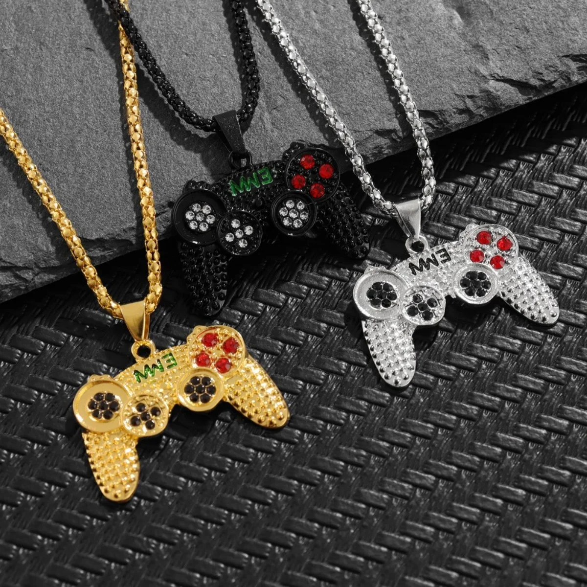 Game Controller Pendant Necklace Black Gold Plated Crystal Rhinestone Hip Hop Jewelry for Men Boys Gamer Gift