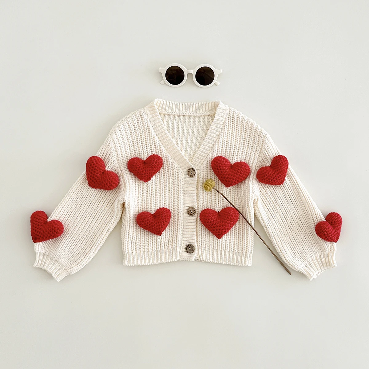 0-3Y Baby Autumn Clothes Girls Button Cardigan Sweater New Baby Tops Winter Stylish Sweet Heart Woolen Coat Korean Baby Sweaters