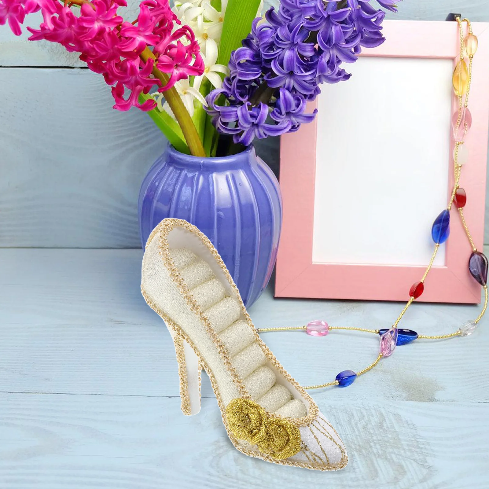 

High Heel Jewelry Display Stand Sparkling Finish Sturdy Ring Necklace Bracelet Holder For Retail Store Exhibition Vendor Display