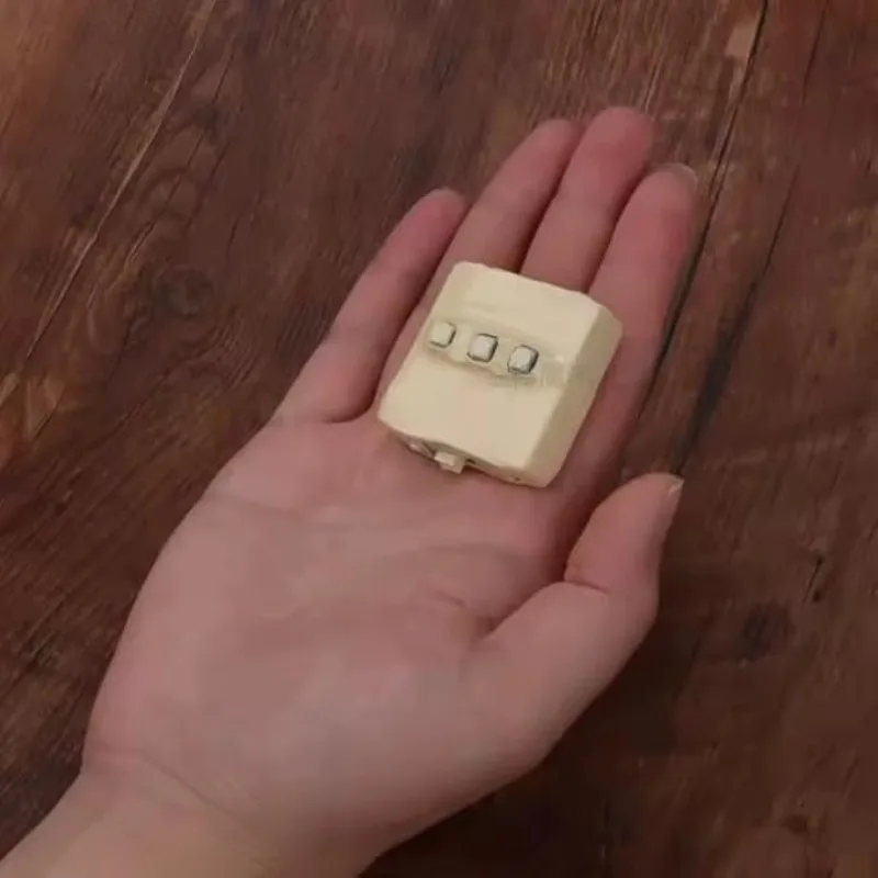 プロの電子指発射器マジックトリックギミックフィンガーフラッシャーマジシャン面白いおもちゃ（3チューブ）パーティーマジアショ