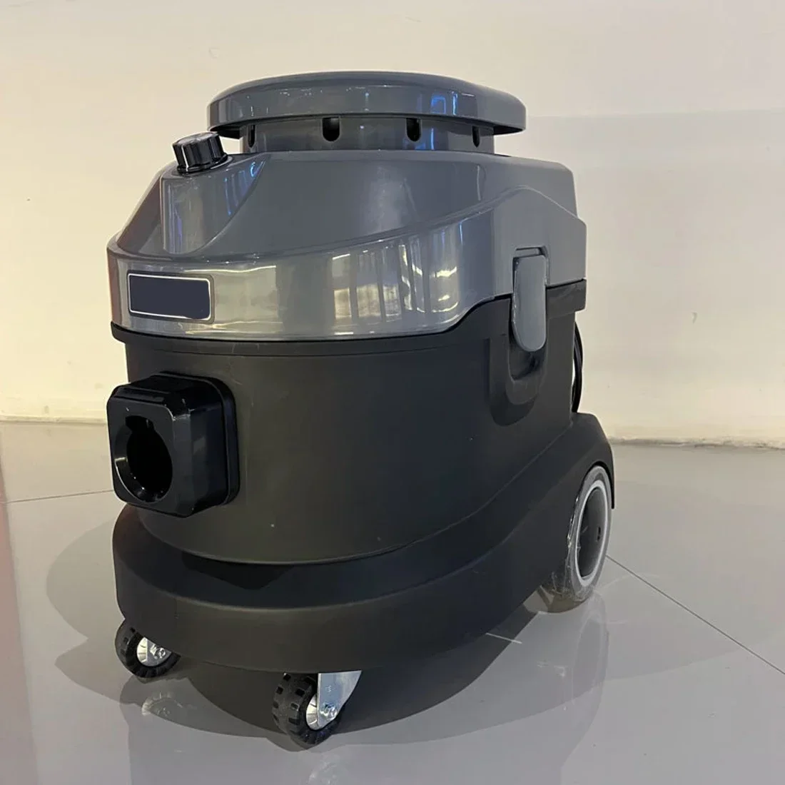 

Small Barrel Type Household Vacuum Cleaner 15L Ultra-quiet Strong Suction Car Wash Shop Hotel Decoration Dust Rem