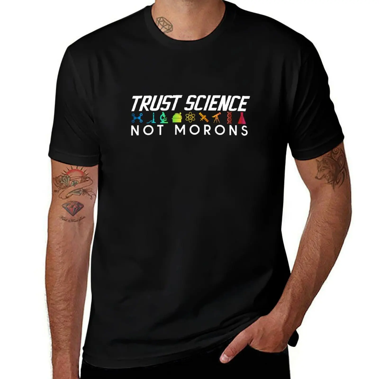 T-shirt décontracté à manches courtes Trust Science Not Morons