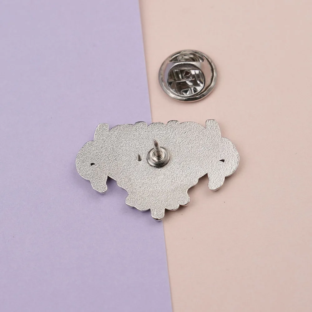 الشيطانة المنشعب الوشم المينا دبوس الوردي مثير شارة الأزياء والمجوهرات الإبداعية الجدة متعة اكسسوارات الديكور