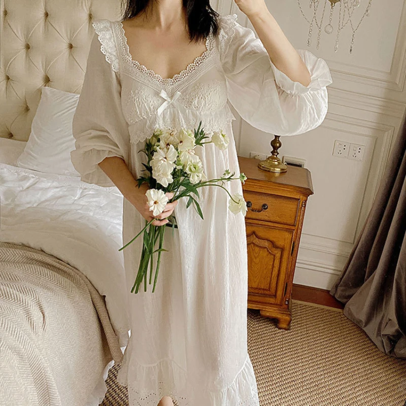 Victorian White Cotton Night Dress Women Autumn Long Sexy Nighty Peignoirs Lolita Vintage Nightgowns Romantic Princess Sleepwear