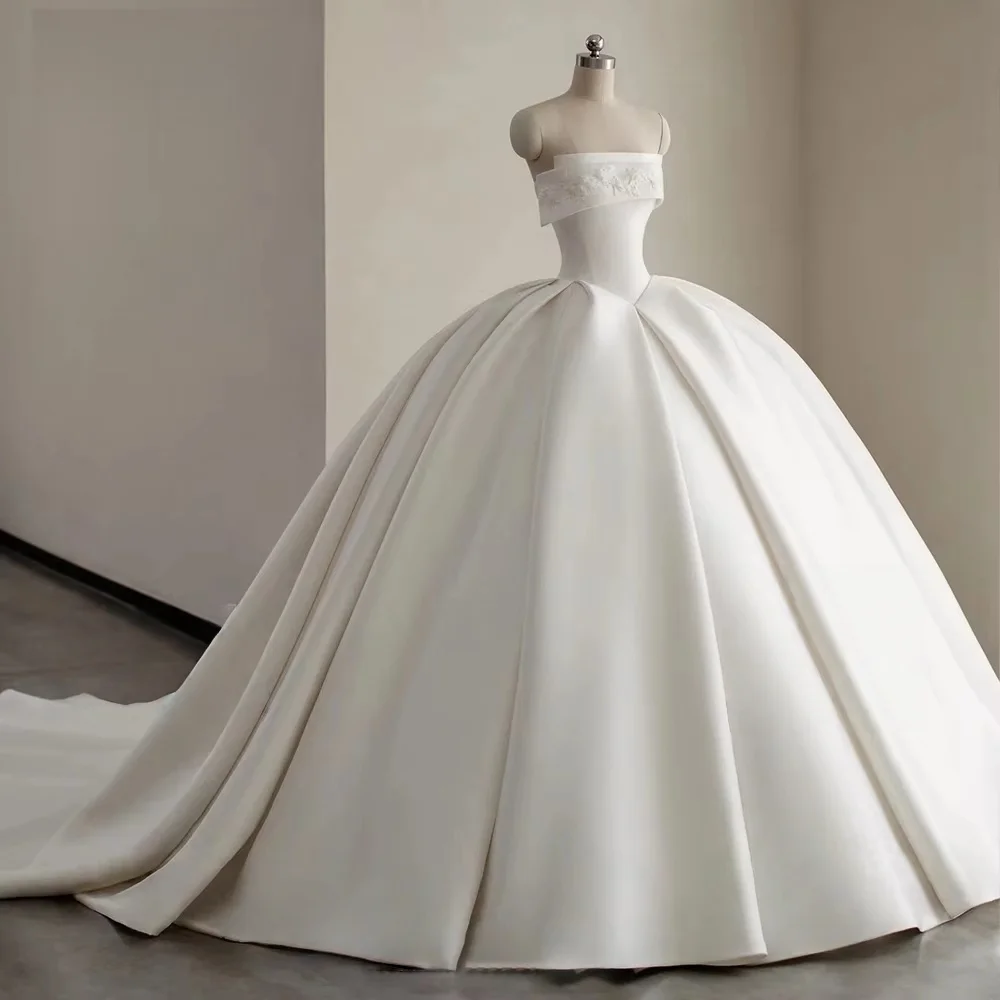 Strapless Satin Ball Gown Wedding Dress Minimalist Pleated Skirt Chapel Train  Bridal Gown Custom Size Vestido De Novia