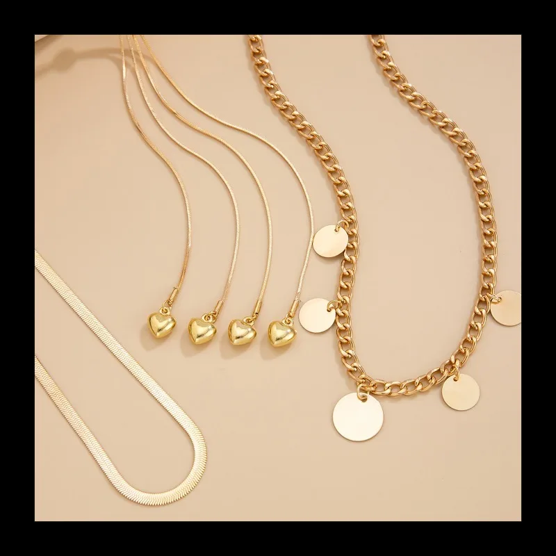 مكدسة القرص المعدني ثعبان العظام سلسلة قلادة شخصية الحب قلادة نوع متعدد الطبقات