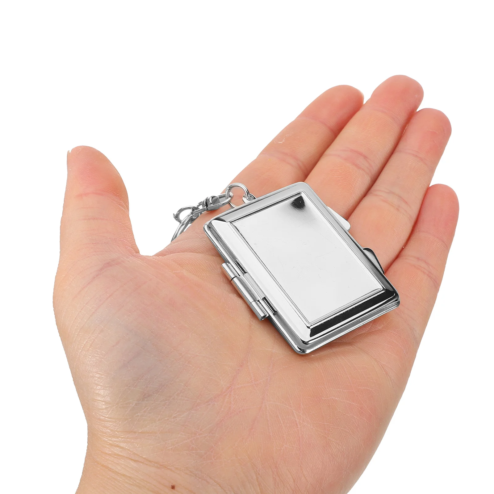 

4Pcs Creative Shape Metal Pocket Mirror Keyring Folding Compact Mirror Mini Keychain Pendant DIY Keychain Pendant