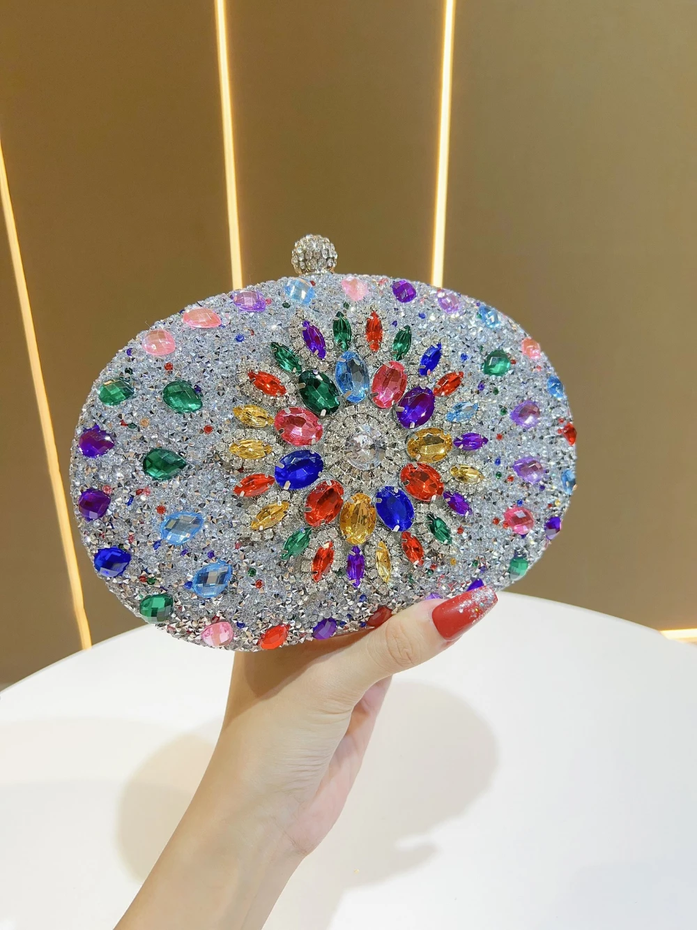 Luxurious Diamond-Encrusted Rhinestone Crossbody Small Handbag Versatile Elegant Women's Fashion Accessory image 5