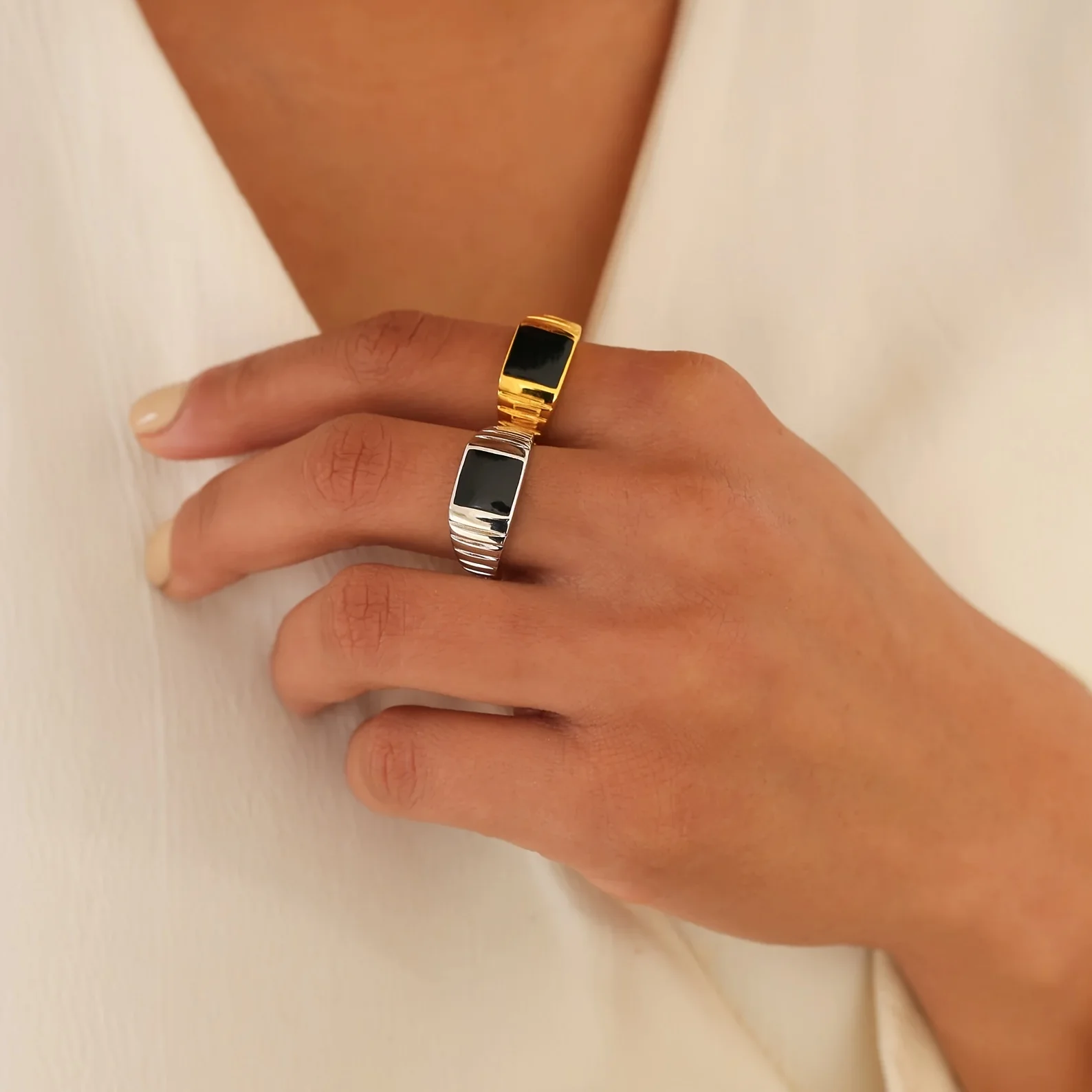 New men\'s fashion simple wind knife engraved wide face ring daily wear ring finger ring