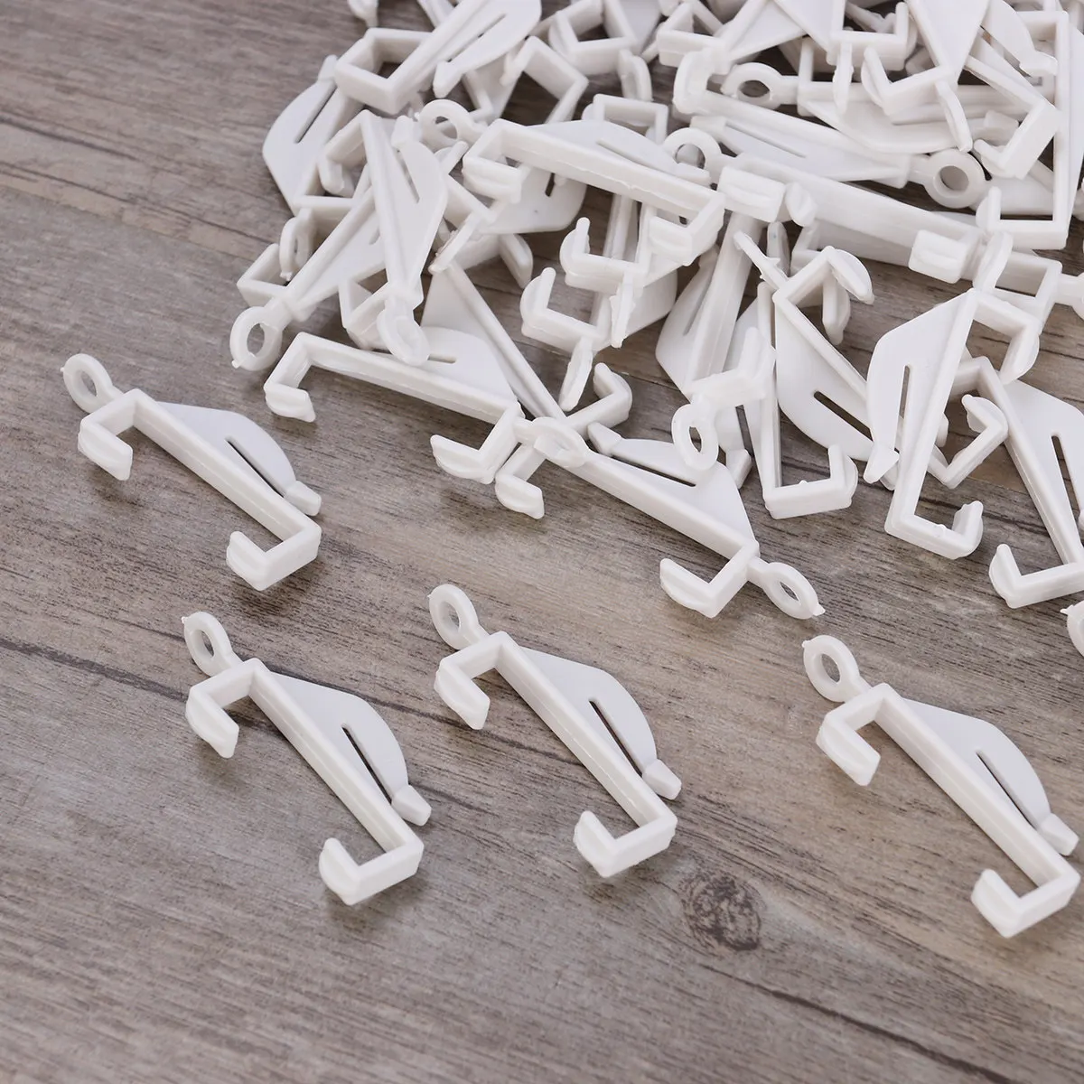 60Pcs Curtain Glider Hooks Curtain Rail Bracket Set Smooth Glide Lightweight Plastic Curtains Track Hardware Home