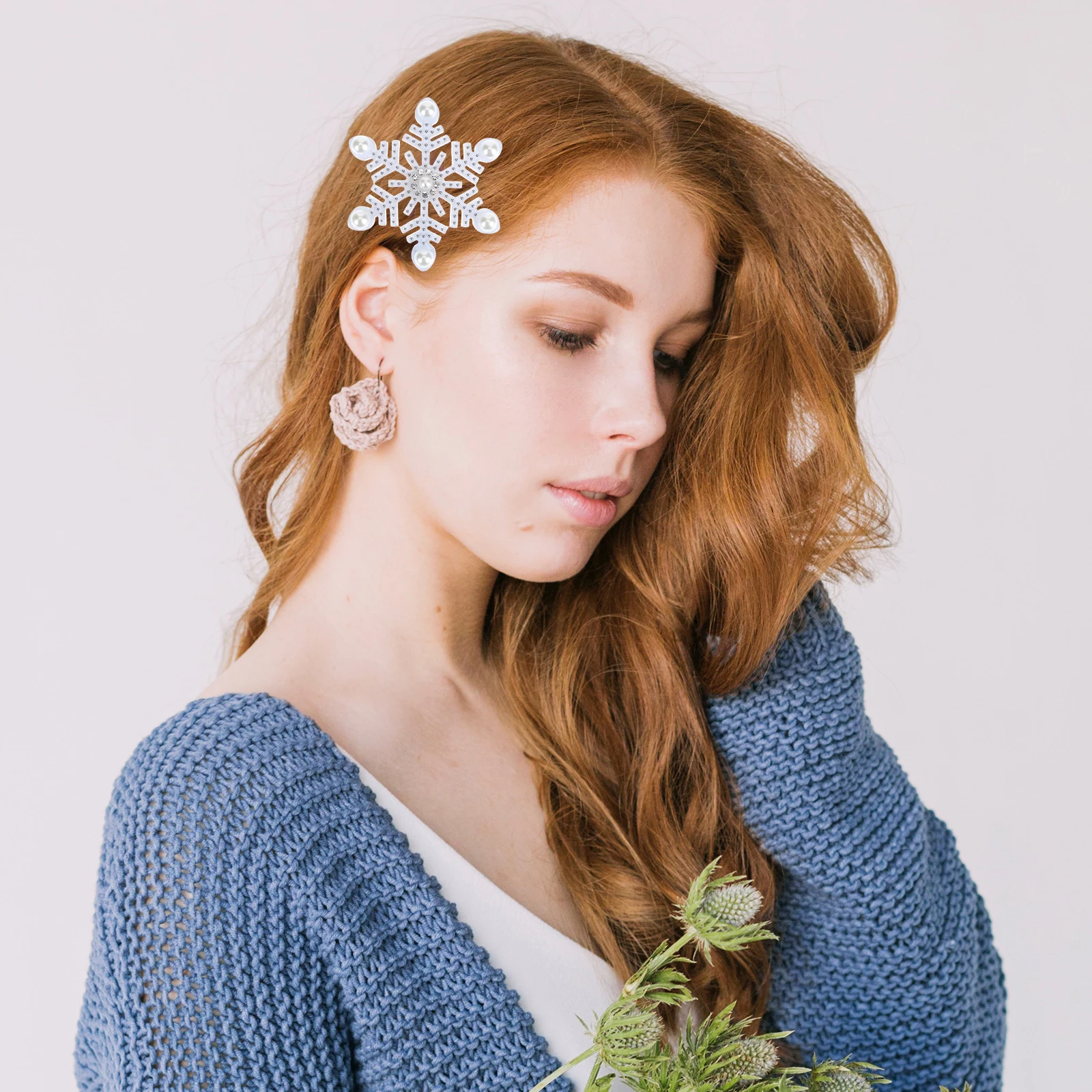 

2 Pcs Snowflake Decor Hair Hoop Cute Bobby Pins for Women Ornaments Claw Clips Decorate Acetate Sheet Headpiece Bride
