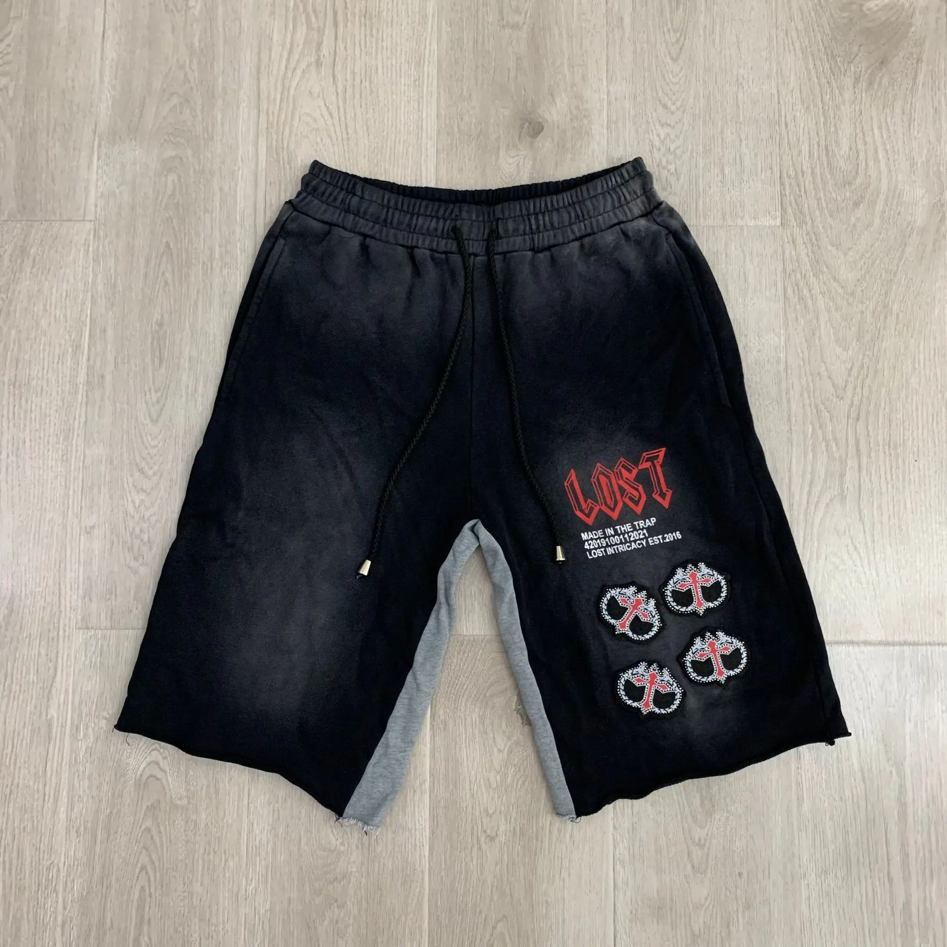 Lost Intricacy 2026 New American Streetwear Rhinestone Patch Washed Distressed Shorts Unisex High-Street Fashion