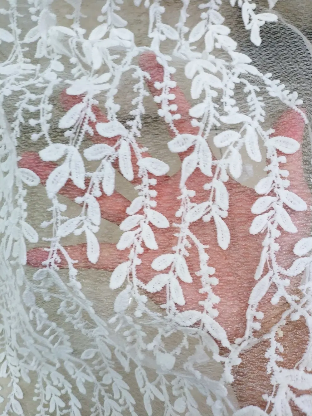 

New leaf lace embroidered mesh fabric, 130cm wide for wedding dresses,clothing dresses,home decoration sewing fabric