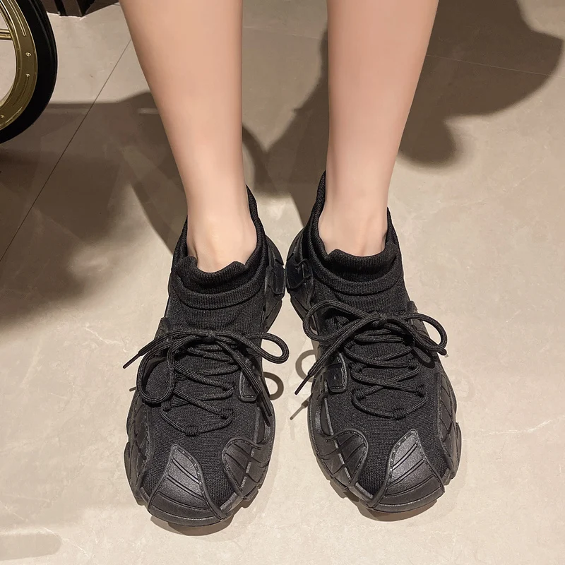 

Flat-bottomed fashion casual sports fly-woven women's shoes