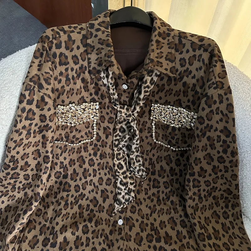Autumn Heavy Industry New Diamond-Encrusted Leopard Print Long Sleeves Shirt Y2k Loose Casual Fashion Mid-Length Blouse Top Coat