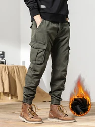 2023 New Multi-Pockets Winter Cargo Pants Men Fleece Liner Thick Warm Slim Fit Joggers Streetwear Casual Cotton Thermal Trousers