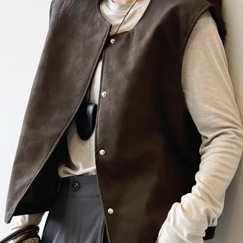 2025 Autumn New Vest Jacket Women's Casual Shoulder Layered Top for Outerwear