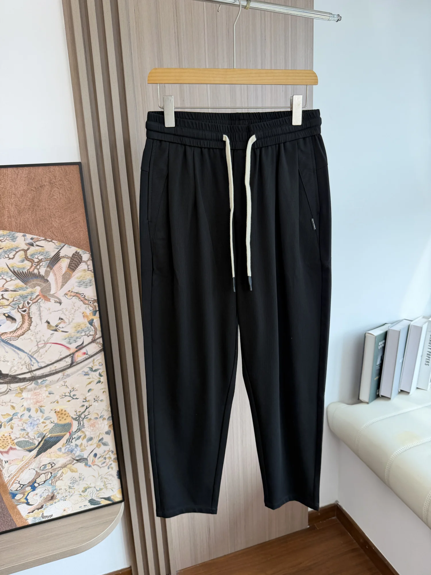 

Cooling Breathable Men's Comfortable Elastic Waist Drawstring Nine-Piece Casual Pants Anti-Wrinkle Elastic Casual Trousers