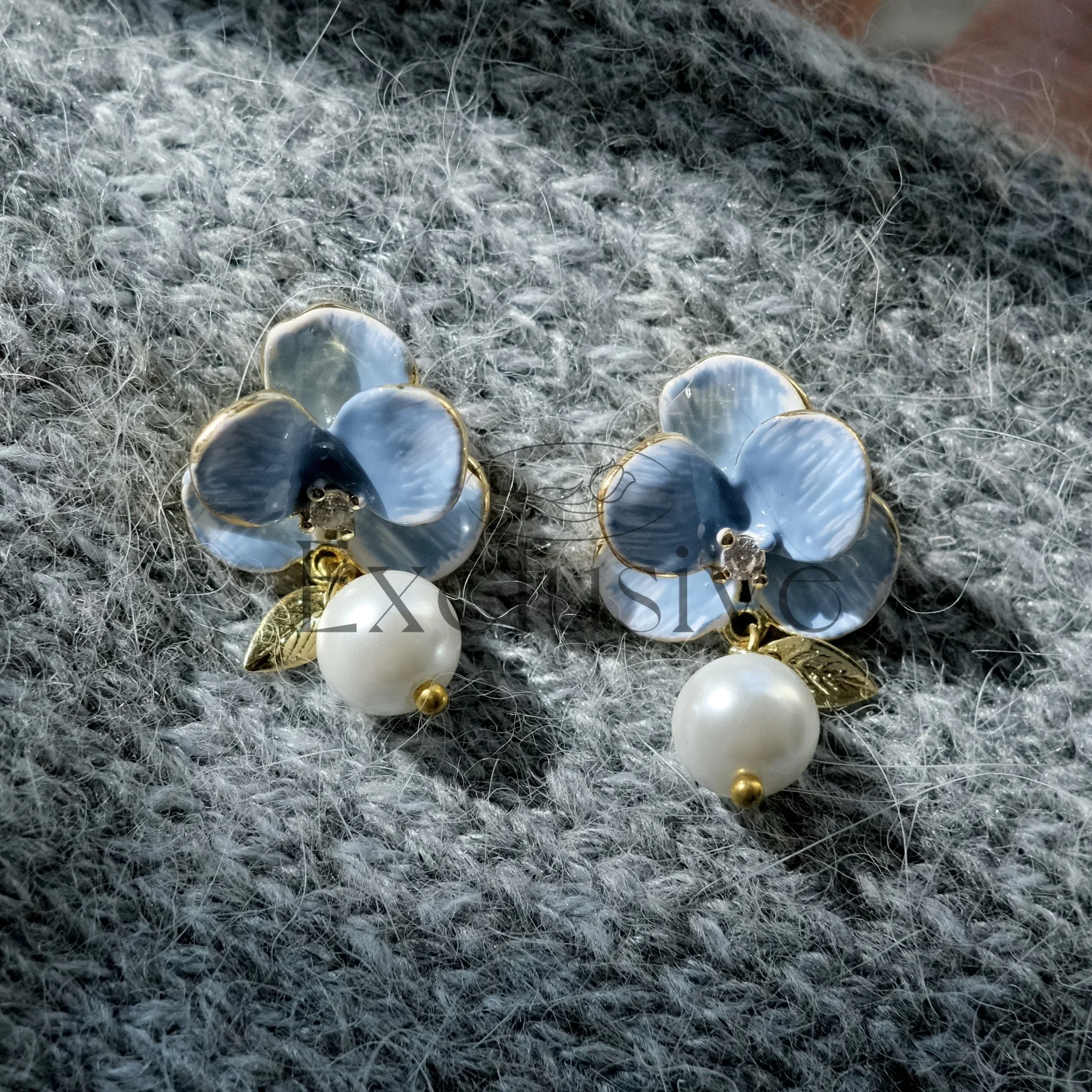Vintage Gentle Blue Flower Pearl Enamel Drop Glaze Earrings Earrings Clips No Pierced Ears