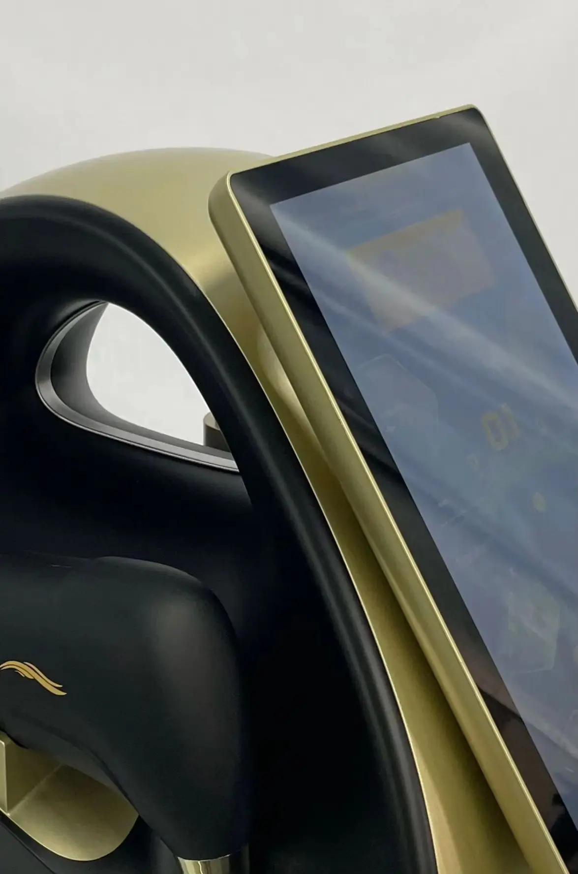 

Professional 22D MAX HIFU Beauty Equipment Machine for Facial Tightening Slimming And Fat Reduction Latest Model