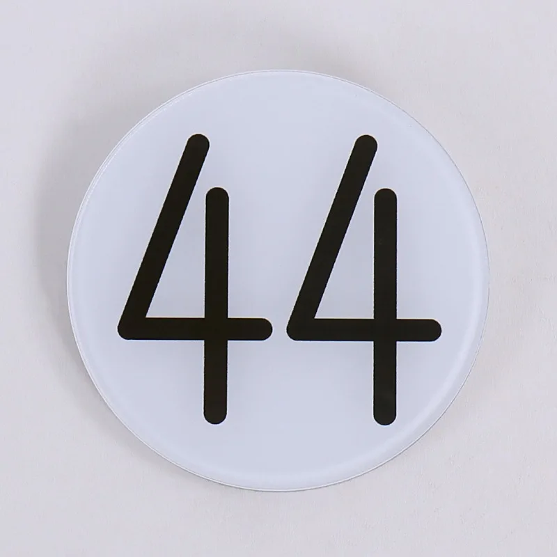 Insignia Digital acrílica Hunter Hisoka de tiempo completo, decoración de mochila de Anime para niños, joyería, abrigo de moda, insignia para hombro, regalos