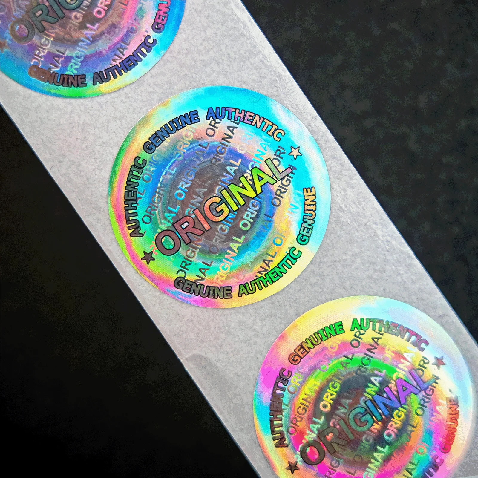 500 Stück Runde 20x20mm Hologramm Original-Aufkleber Manipulationssichere Sicherheitsetiketten Holographische Aufkleber für Garantieversiegelung – Detail 2