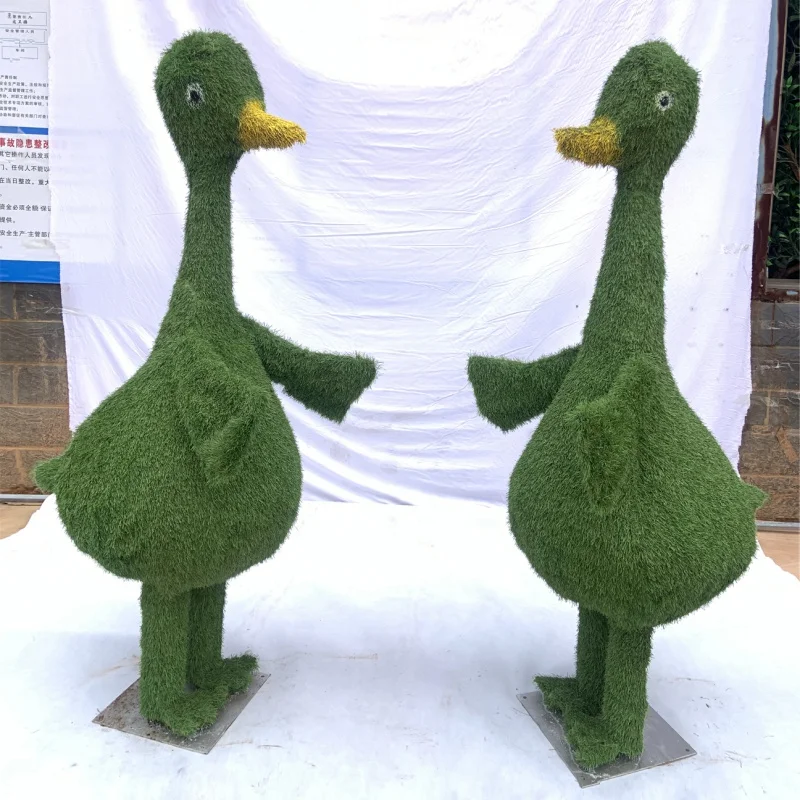 custom.songtao Customized Landscape Decorations Animal Sculptures Artificial Grass Duck Sculpture Amusement Park Ornam