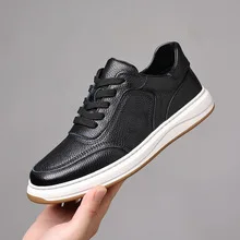 

Luxury Men's Leather Sneakers Fashionable Outdoor Casual Shoe Comfortable Non Slip Walking Shoe Premium Party Flat Shoes for Man