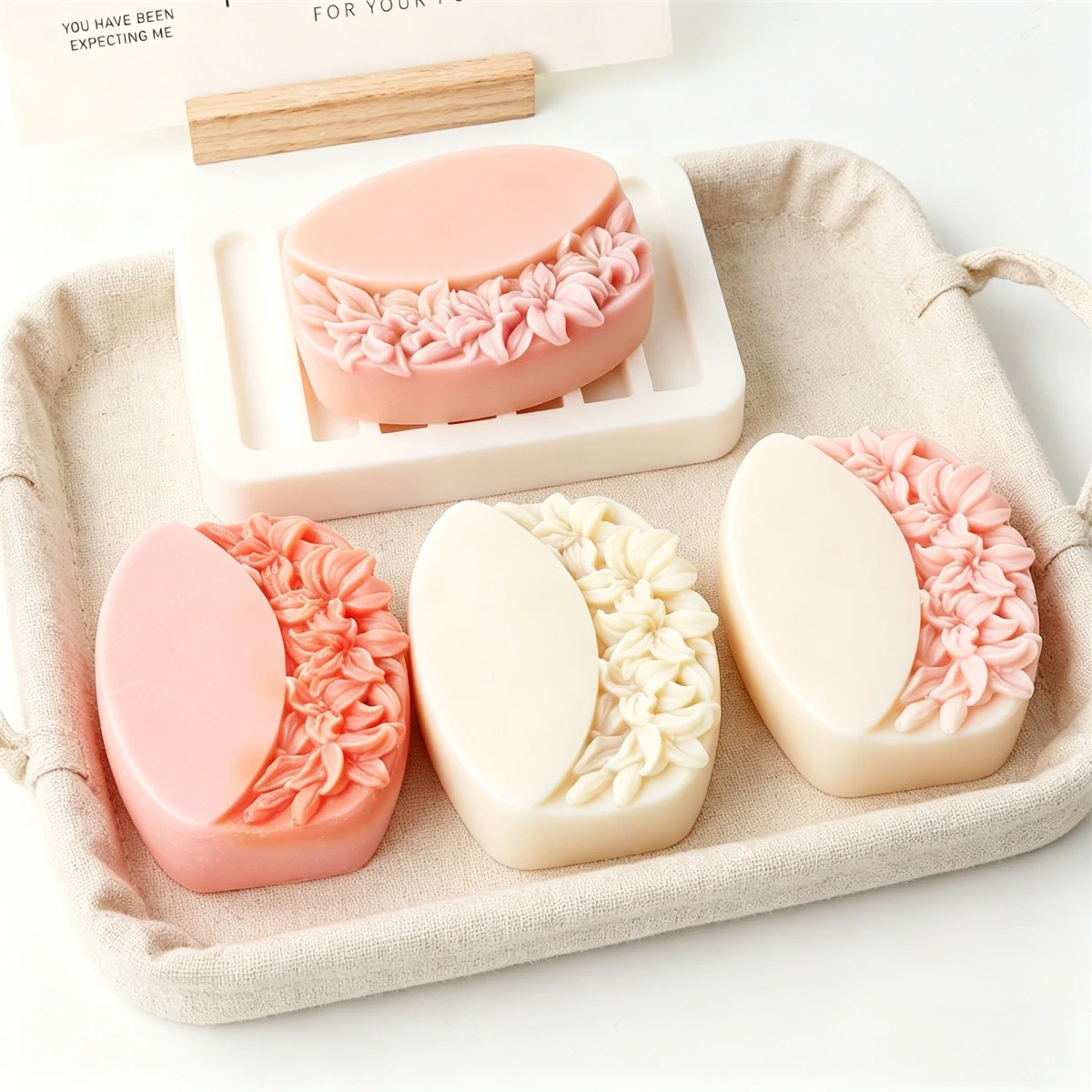 Half Flower Oval Silicone Soap - Soap Making Book 评论和价格