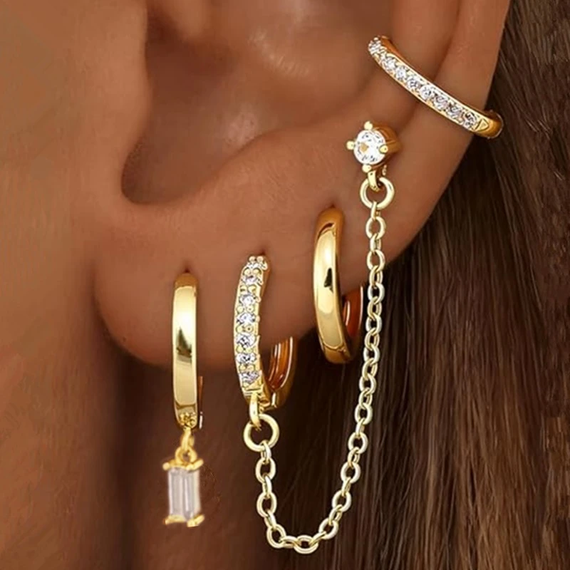 4PC Chain Huggie Earring Set Voor Vrouwen Mode Bloem Tragus Hoepel Oorbellen Bulk Kraakbeen Piercing Helix Sieraden Kwab Earing Lot