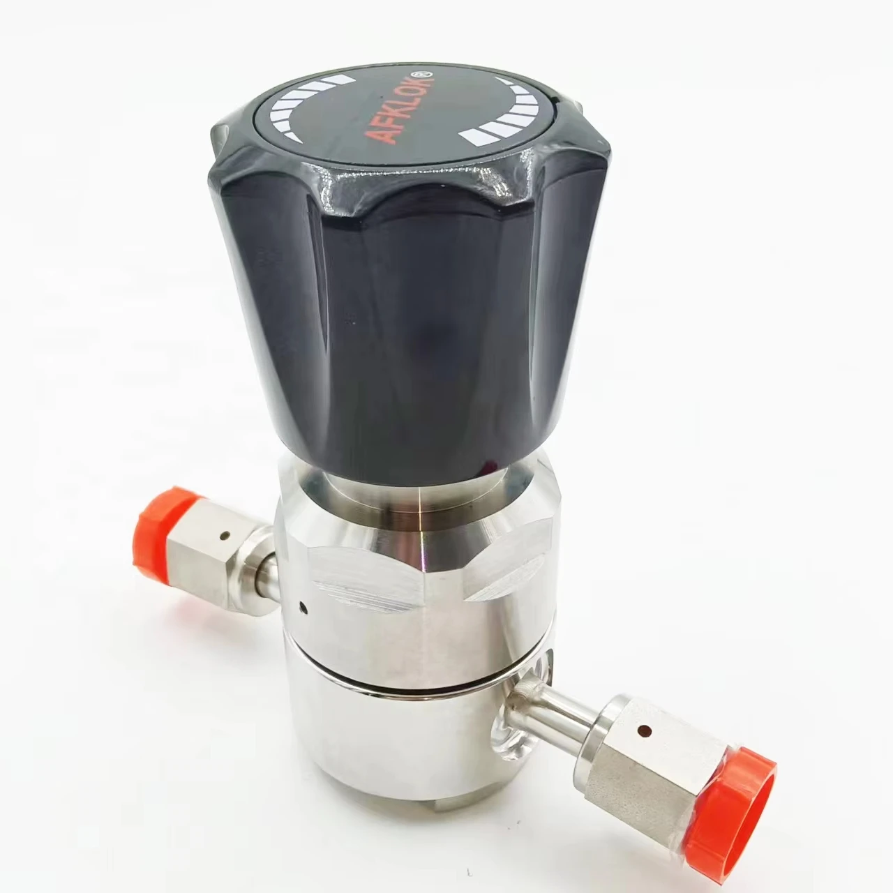 

Регуляторы давления с ручным мембранным датчиком серии WR11 для высокотемпературного применения кислотного газа и масла и воды CO2 O2