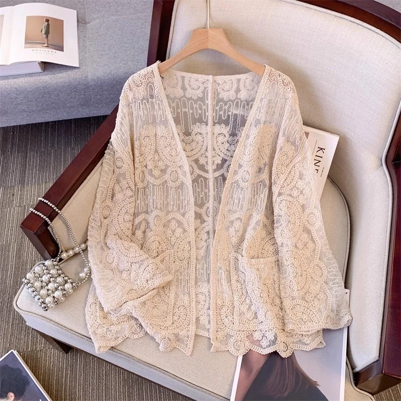 French Style Sun Protection Air-Conditioned Shirt Long Sleeve Hook Flower Lace Shirt Women's Loose Stylish Seaside Cape Top w175