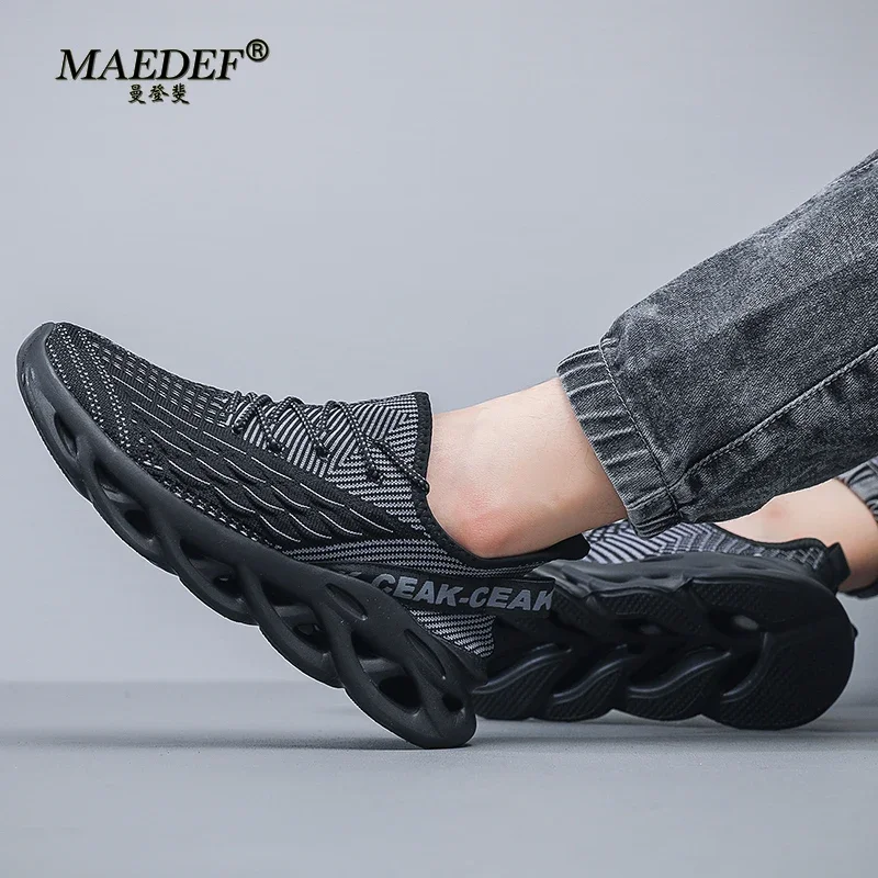 MAEDEF Shoes Men Non-Slip Male Sneakers Outdoor Sport Walking Jogging Shoe for Men Shock-Absorbing Sneaker Man Vulcanize Shoes