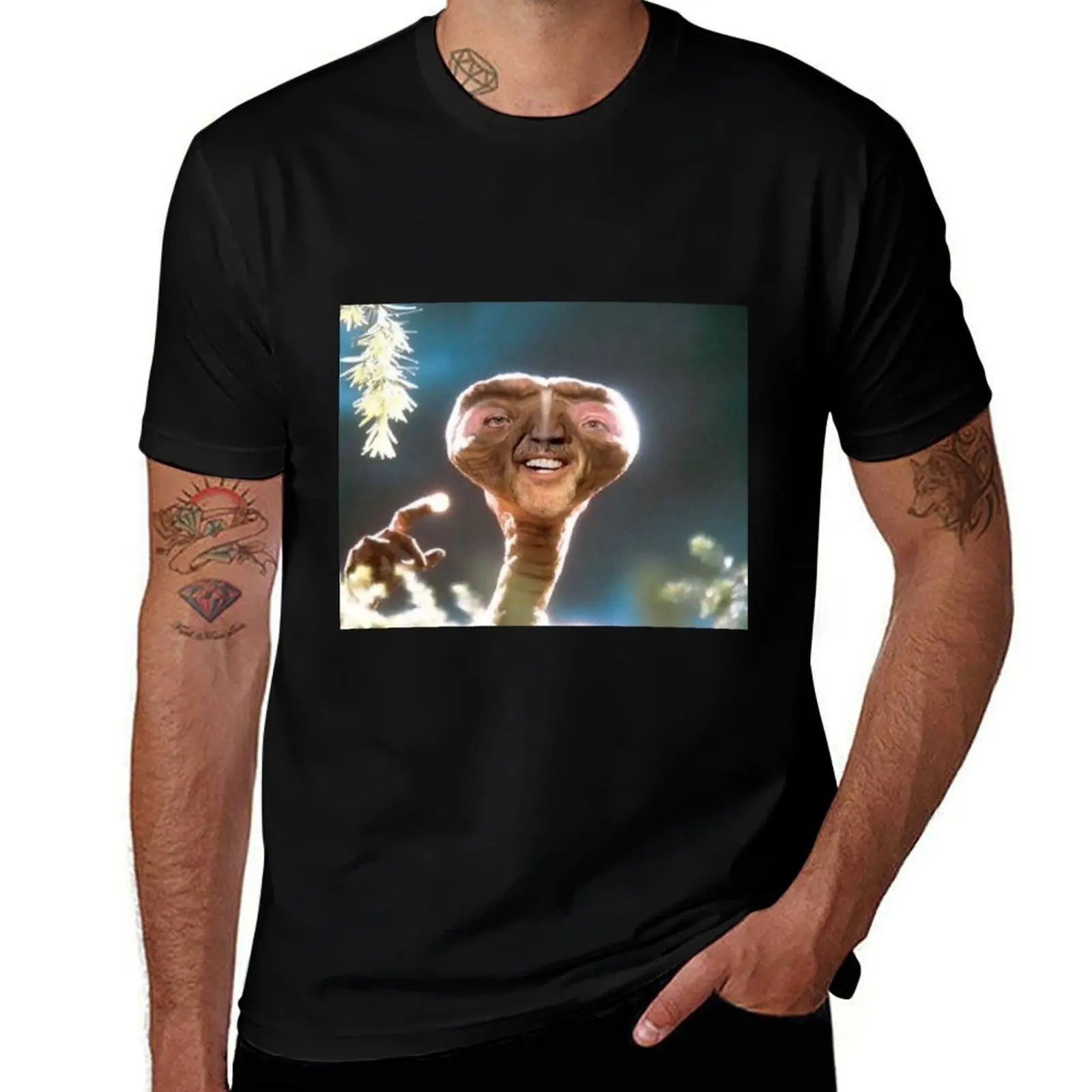 

Nicolas Cage as ET T-Shirt man t shirt designer man tshirt T-Shirt