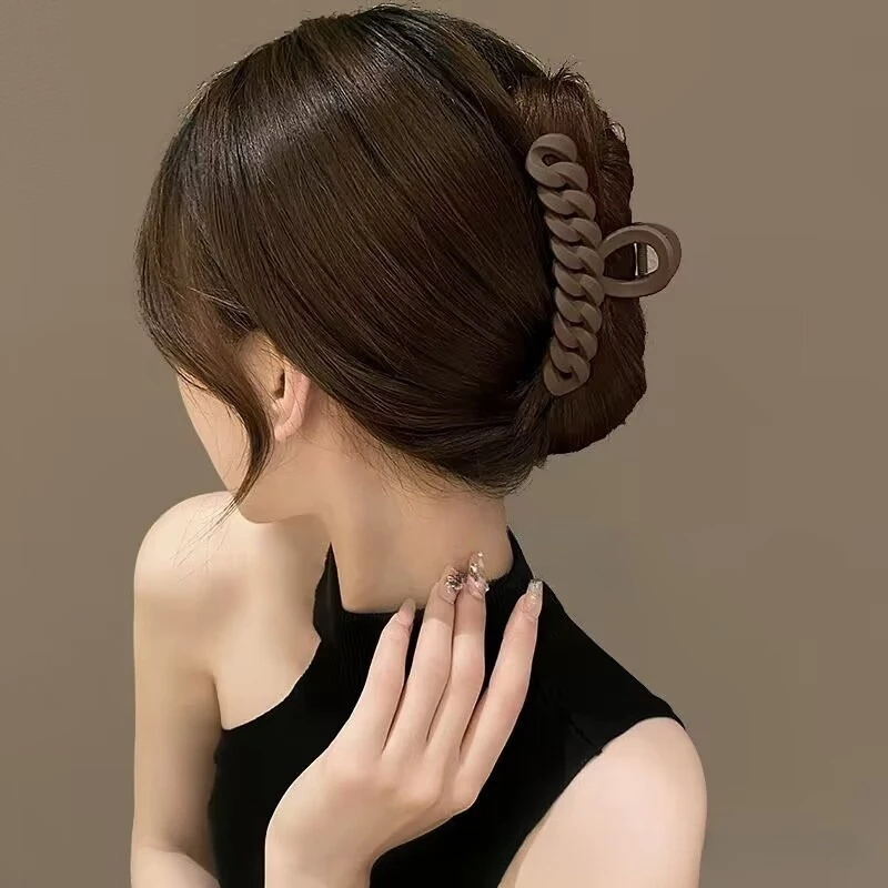 New Women Fashion Claw Clip Acrylic Large Hair Claw Korean For Girl Shark Clip Headwear Barrette Hair Accessories image 4
