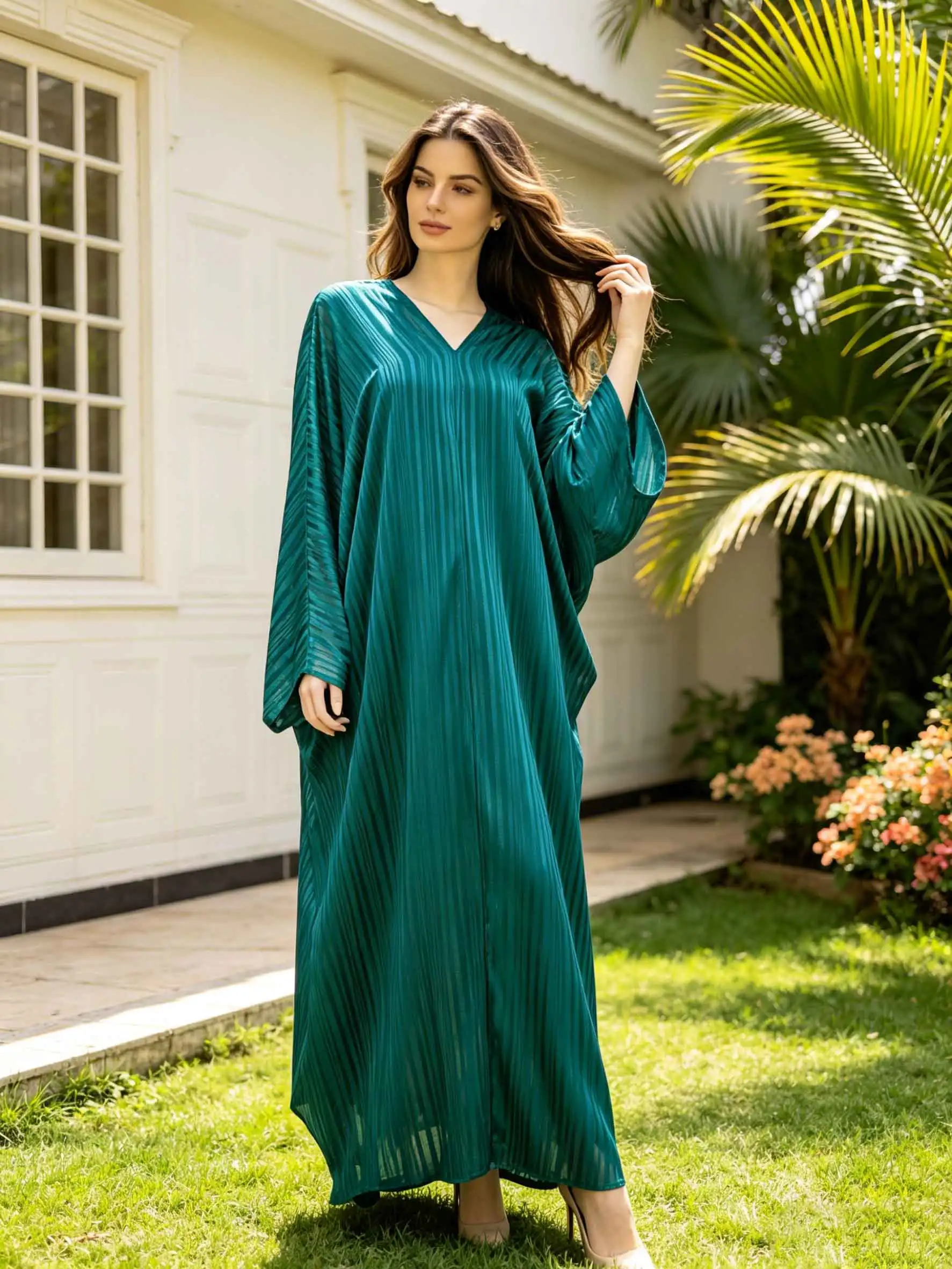 

2026 Hot Sell Luxury Shiny Abaya For Muslim Women Kaftan Dubai Batwing Sleeve Evening Dress Modest 2 Piece Abaya Set