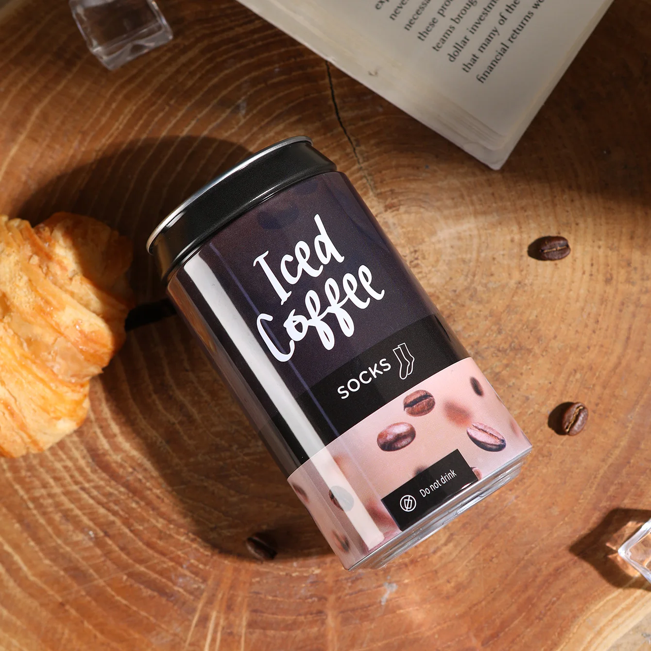 1 Pair of Unisex Mid-Calf Socks, Novelty and Fun Coffee Can Gift Box Socks, Creative Socks, Fashionable Style, Comfortable and Breathable, Suitable for Parties, Casual Wear, Valentine's Day, Halloween, Birthdays, Christmas, New Year, Thanksgiving, Autumn and Winter, All-Season Styles, Creative Gift Box