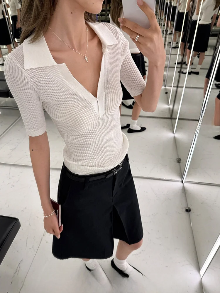 

Женская трикотажная футболка Xzichic с V-образным вырезом и рукавом до локтя, приталенная, дышащая, летняя, модная, в корейском стиле, из смесового хлопка