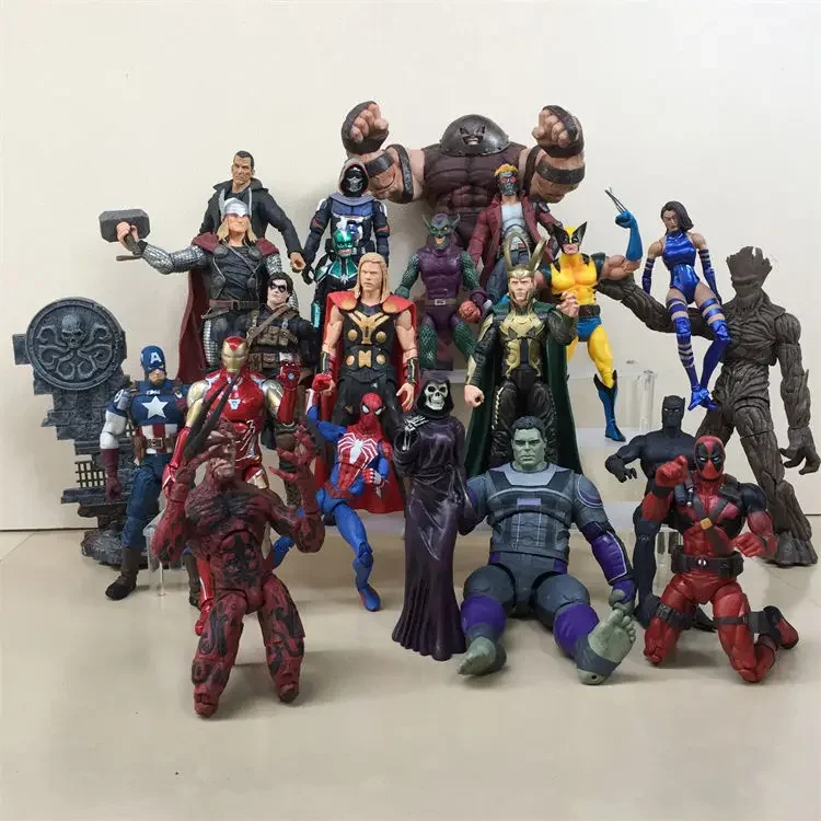 Genuine Anime Peripherals Action Figure Marvel Iron Man Red Tank Loki Spider-Man Thor Hulk Thanos Model