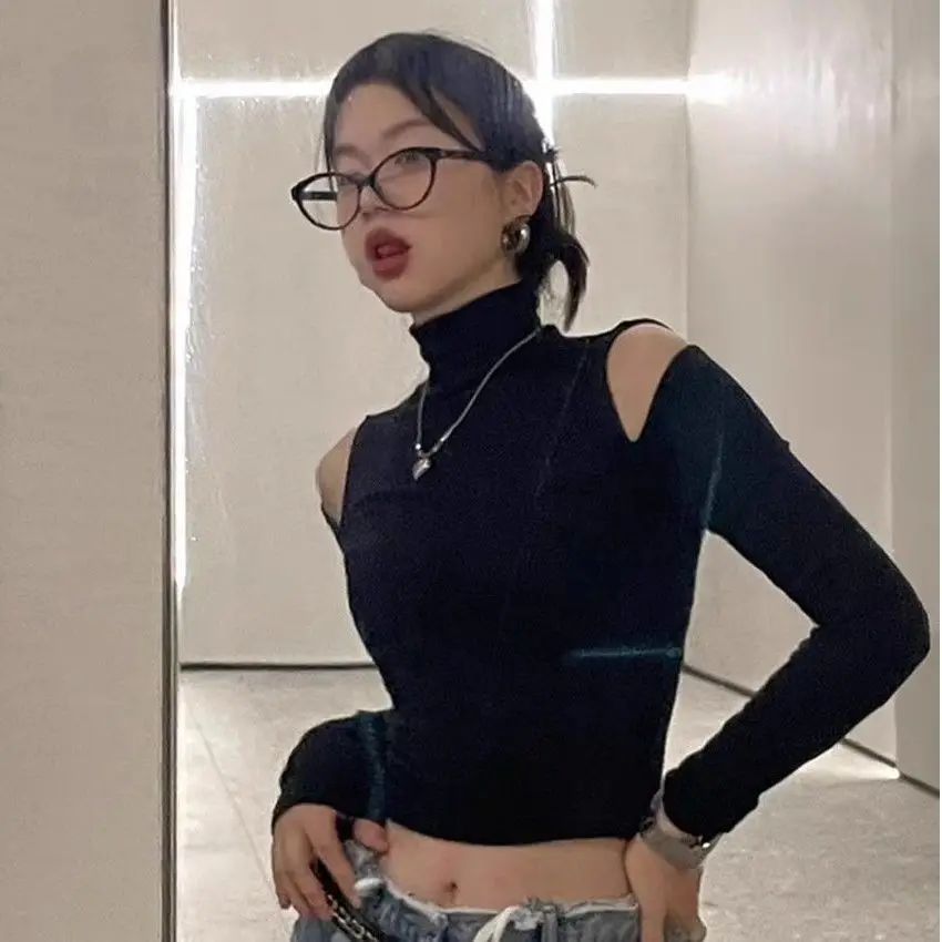 

2026 Spring Autumn New Women Half High Neck Off Shoulder Hollow Out Long Sleeve Tight Tee Chic Cropped Slim Fitting Daily Tops