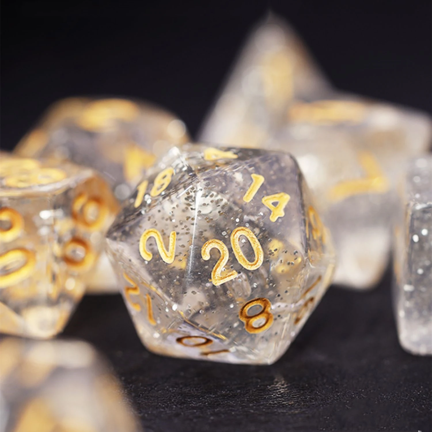 

7Pcs/Set Transparent Starry Sky Dice D&D COC Dice D4 D6 D8 D10 D% D12 D20 Table Games DND RPG Dice Set