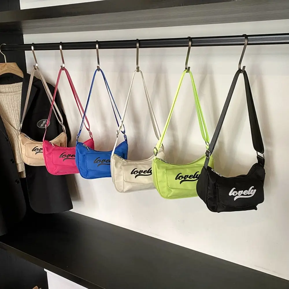 Casual kinderbrief sporttas jongens meisjes Koreaanse crossbodytas Lichtgewicht veelkleurige reistas buiten