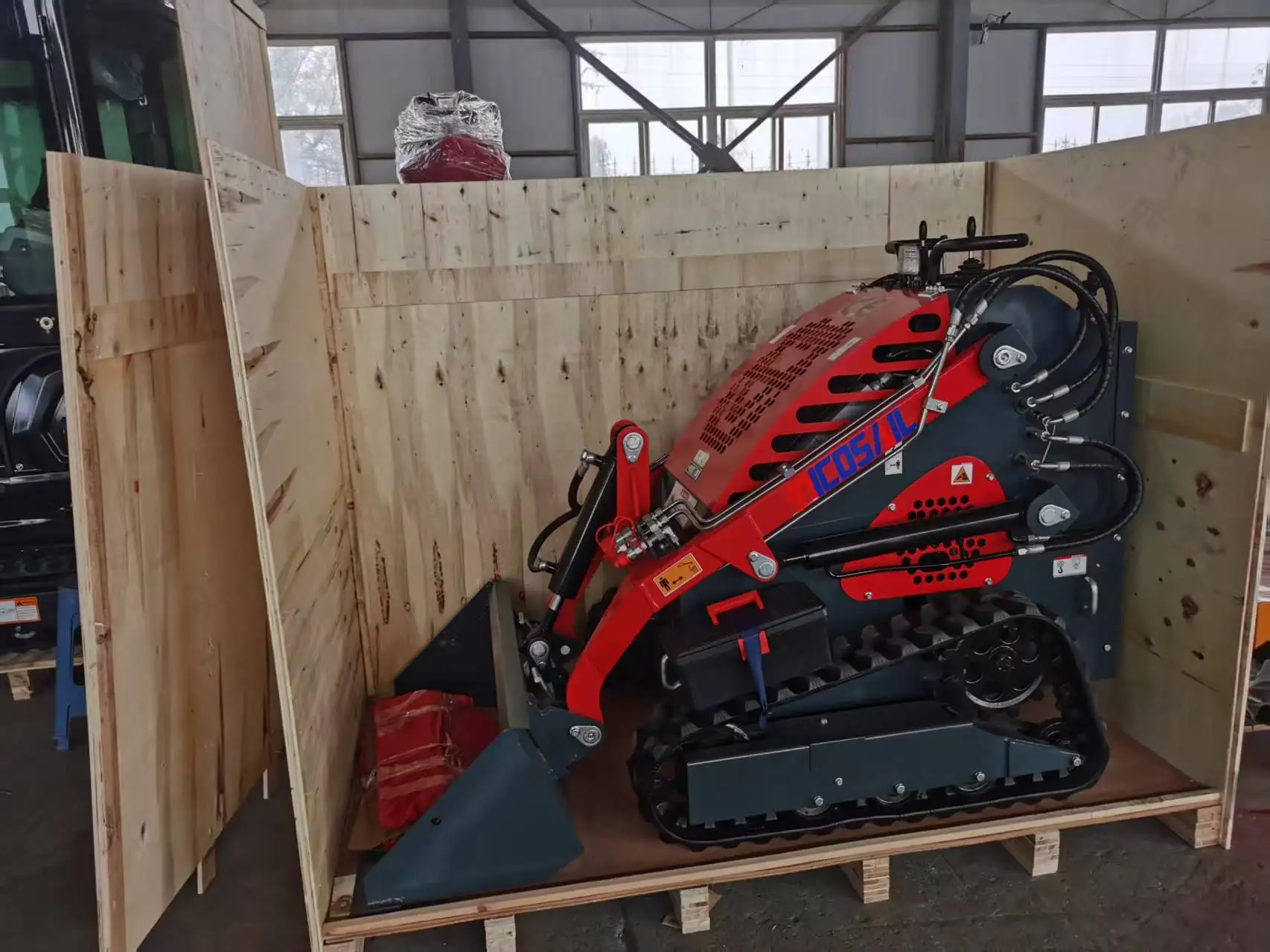 Mini Skid Steer Loader CE Certified Custom Euro 5 Engine Compact Loader for Construction and Agriculture