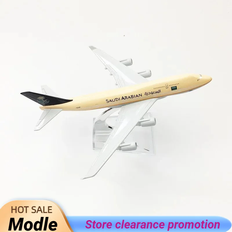 16CM Aircraft model artificial passenger aircraft Saudi Airlines Boeing747 Diecast Aviation Plane Collectible Miniature