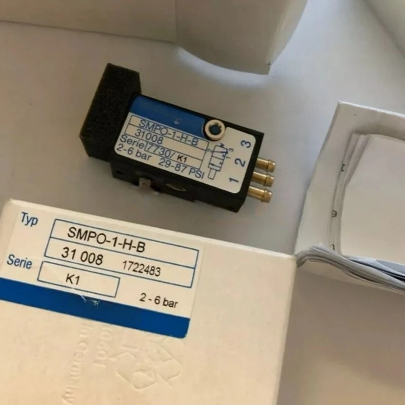 

1 шт. новый переключатель приближения SMPO-1-H-B 31008 в коробке