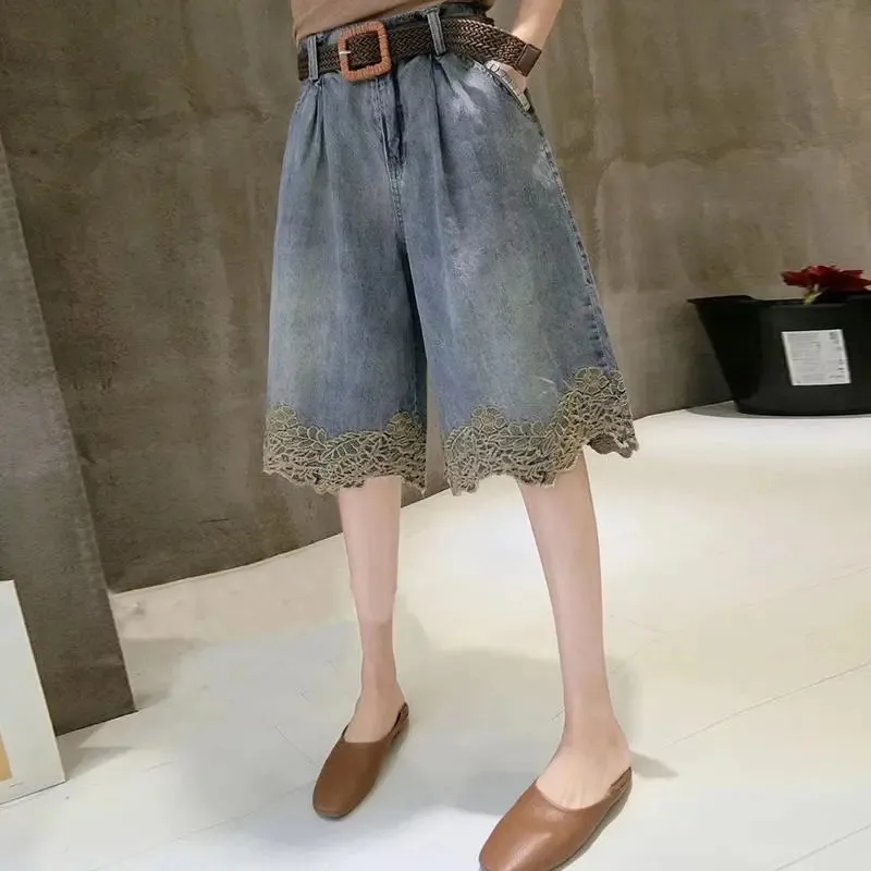 Wide-Leg Jeans Women's Summer High Waist 2023 New Fashion Hem Lace Stitching Cropped Pants Pocket Loose Denim Pants Female