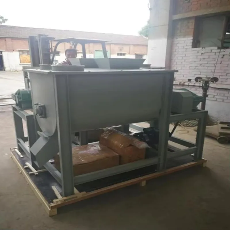 

High Safety Level Mixer Poultry Feeding Mixer Processing Grain Grinder Machine Industrial Powder Mixer