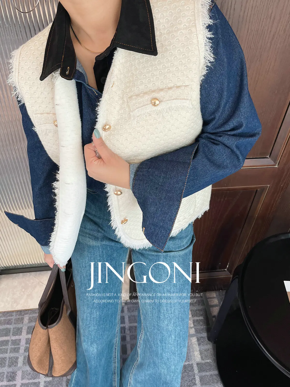 Knitted Vest Waistcoat Jacket Top Y2K Women Clothing 2025 Woman Spring Trend Korean Style Vintage Elegant Outerwears Luxury Crop
