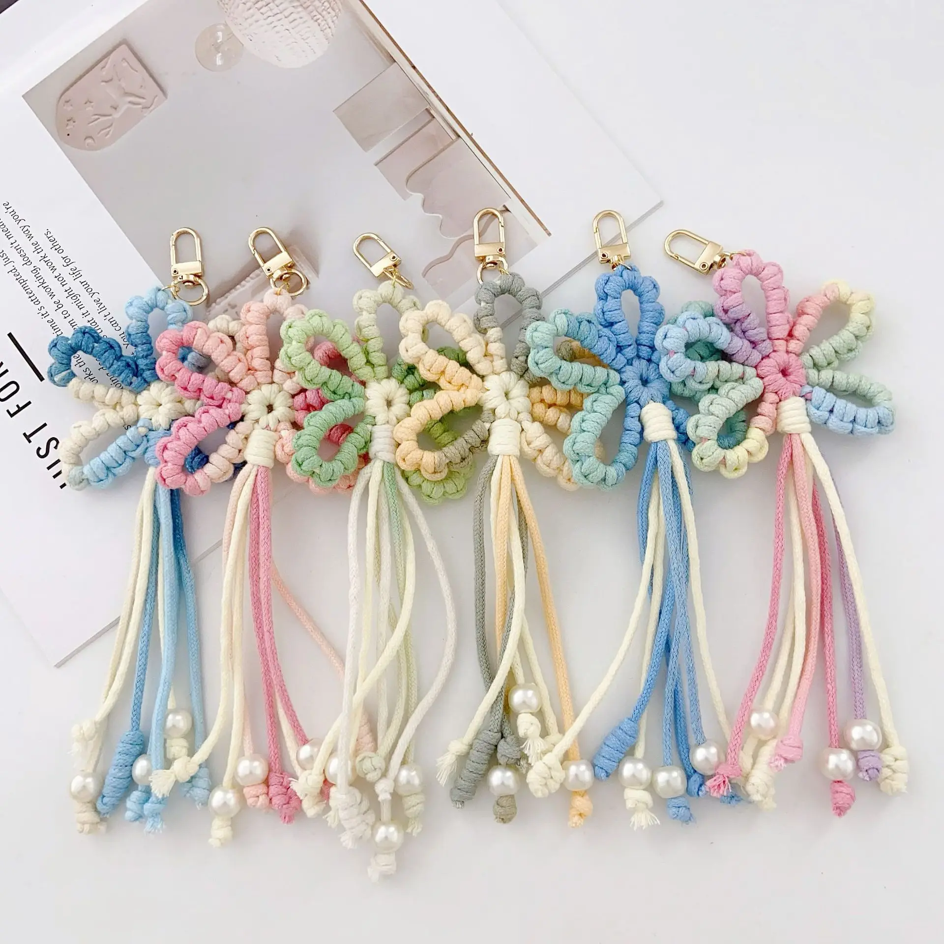 Keychain Charm Handmade Woven Flower Tassel Chinese Knot Bag Pendant Rustic Car Hanging Ornament Cotton Multicolor Mini Light